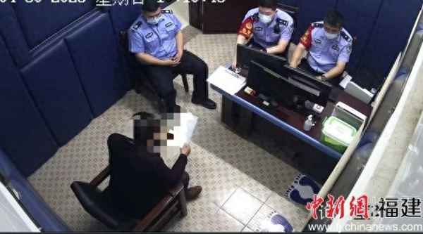 開車抽煙的法律法規(guī)、開車抽煙違反交通法規(guī)嗎