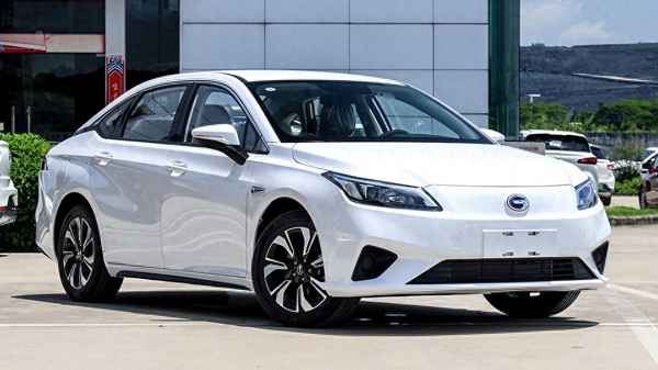 二手新能源汽車個人出售(10萬左右續航500公里純電動汽車)