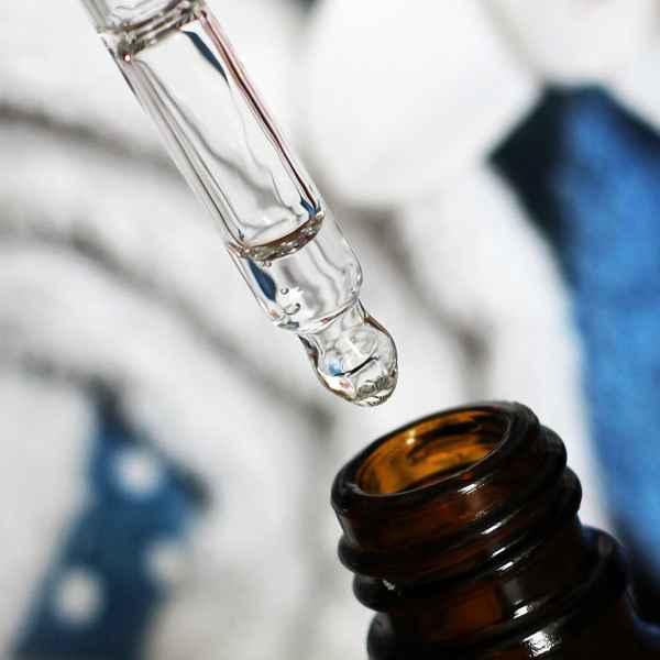 财经巨子—财经巨子女主播是谁啊