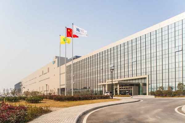 迪马股份这个公司怎么样、重庆迪马工业待遇好吗