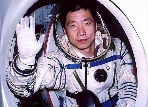 神州9號飛行時間、神舟九號起飛時間