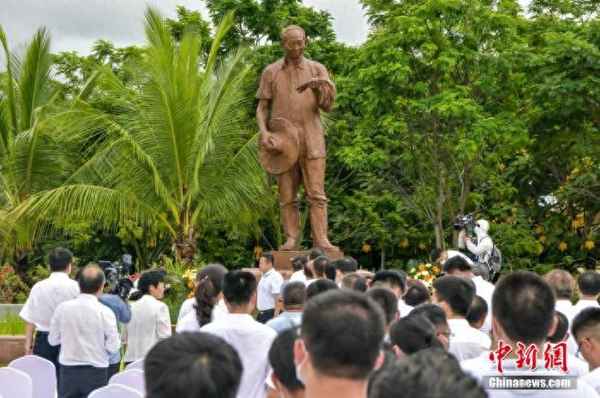 袁隆平三亚基地在哪,袁隆平在三亚哪里工作