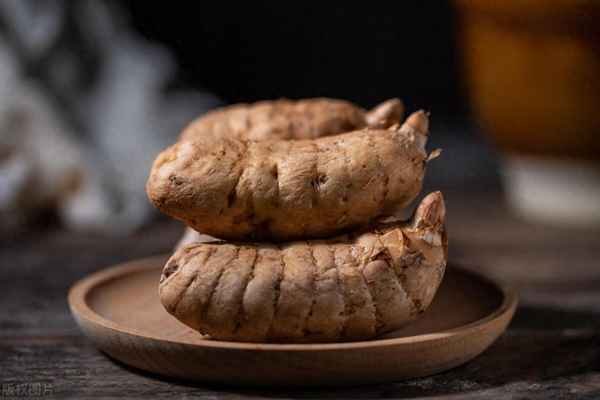 鴿子燉天麻加些什么食物材、鴿子燉天麻放些什么食材