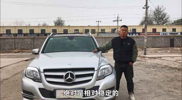奔馳glk350多少錢(奔馳glk350報價及圖片)