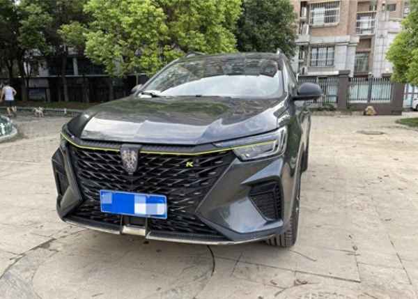 榮威360 PLUS的駕駛體驗(yàn)、榮威360 plus多少錢