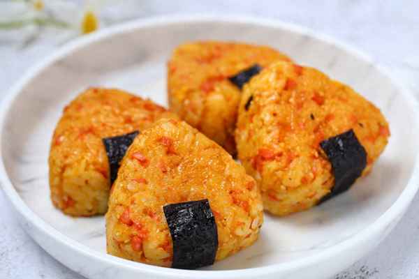 米飯團(tuán)怎么做好吃,米飯團(tuán)怎么做好吃簡(jiǎn)單方法