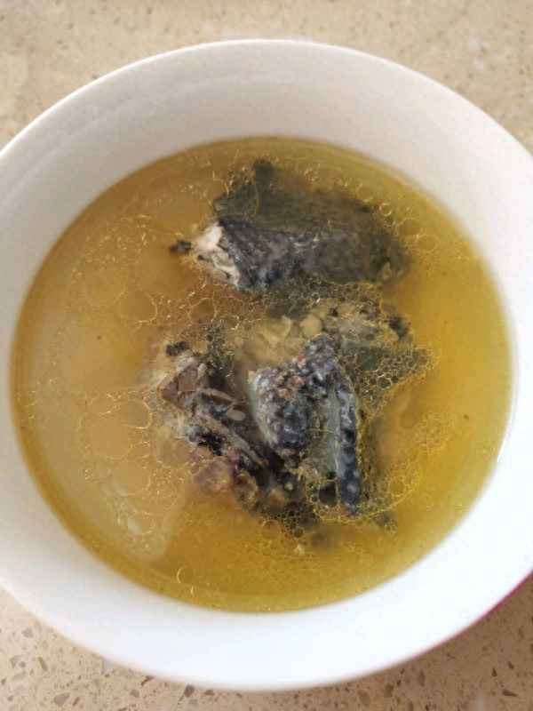 家常燉烏雞湯的簡單方法;怎么燉烏雞湯補氣補血