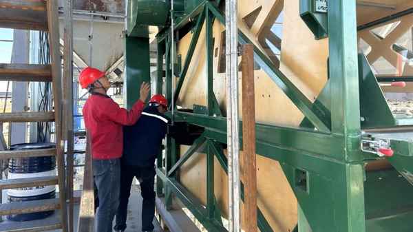 稳生产,抓安全,促发展;稳生产,抓安全,促发展演讲稿