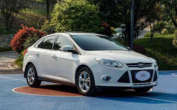 16年起亞k4二手車價格—起亞k4這車質量怎么樣