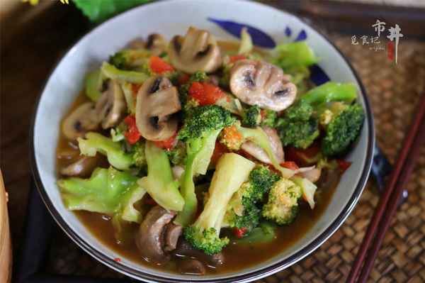 菜花最佳搭配與做法—花菜的10種最佳吃法