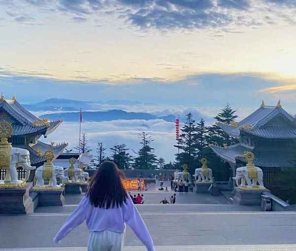 成都到峨眉山怎么去最方便(成都到九寨溝怎么去最方便)