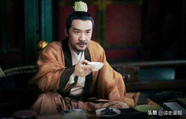 花有重开日人无再少年出自哪首诗、一花一草一世界,一人一景一浮华