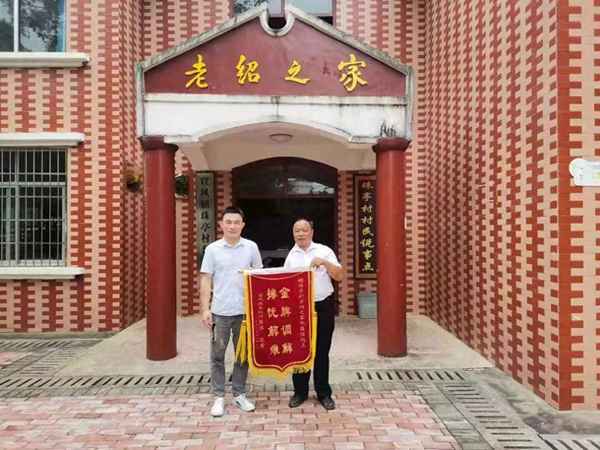 握手言和的例子和素材,握手言和的名人故事