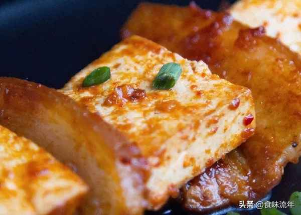 豆腐里面放肉怎么做好吃,豆腐里放肉這道菜叫什么