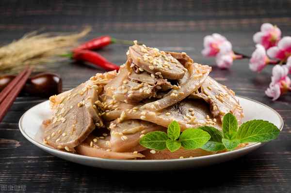 打农药蜜蜂中毒死亡能起诉—打农药蜜蜂中毒死亡能起诉赔偿吗