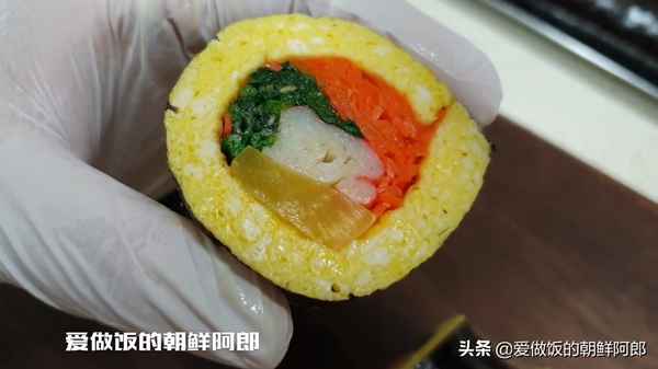 紫菜包飯的做法和材料視頻教程_壽司花樣100種做法