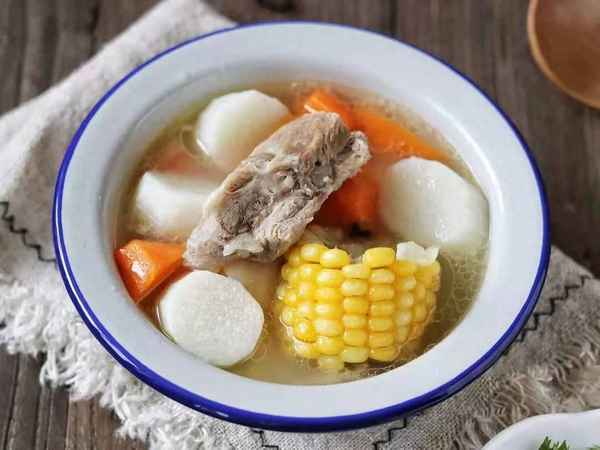 胡蘿卜燉排骨有營(yíng)養(yǎng)嗎_胡蘿卜可以燉排骨湯的功效與作用