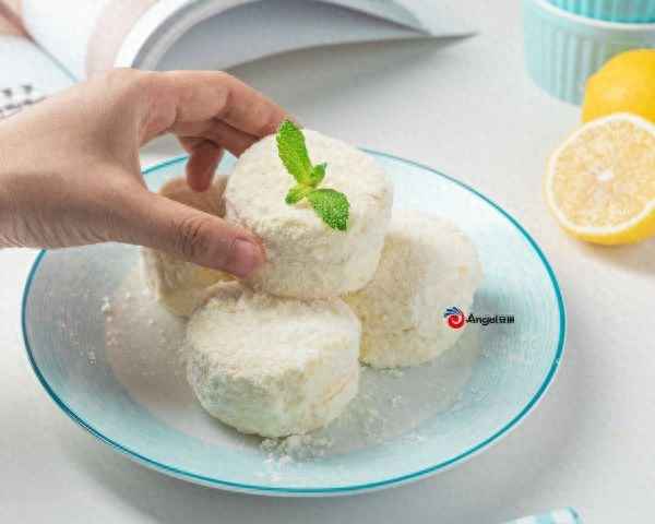 奶油芝士能做什么,奶油芝士能做什么甜點不用烤箱