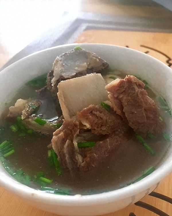 燉牛排三放三不放_(tái)家里做牛排最簡(jiǎn)單做法