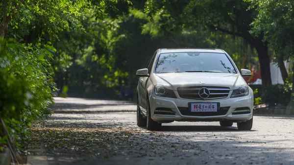 w204c300—w204c300 v6 3.0時(shí)尚版有沒(méi)有差速鎖