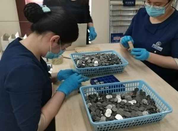 银行金币一个多少钱(银行金币值钱吗)