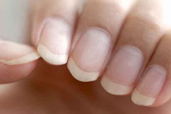 甲床长的人命好吗,甲床长的女人命好不好