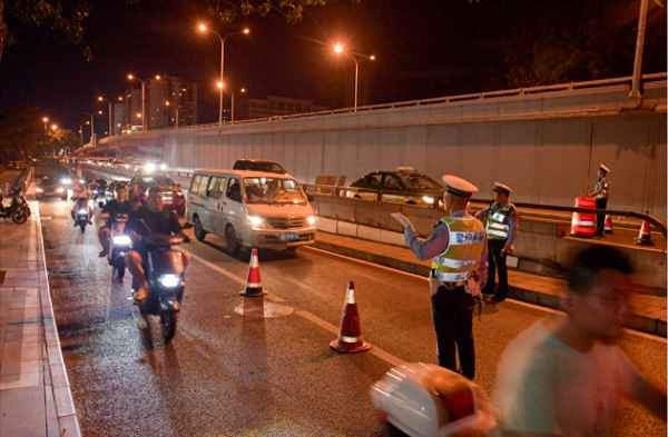 全國違章免費查詢入口_輸入車牌號直接查違章