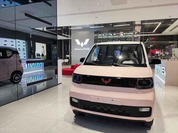 2023五菱宏光s商務車、五菱宏光s5自動擋上市