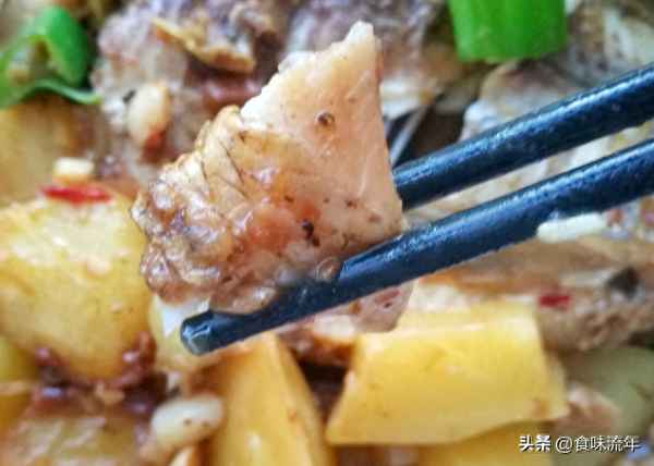 大锅炖鱼放什么菜,大锅炖鱼调料
