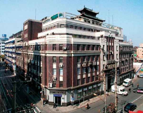 一室一厅一卫400元出租上海;二室一厅出租300左右