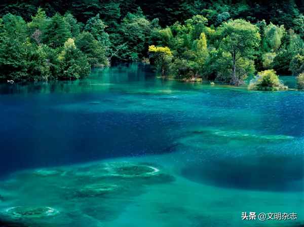 九寨溝地質地貌特征、九寨溝地形地貌