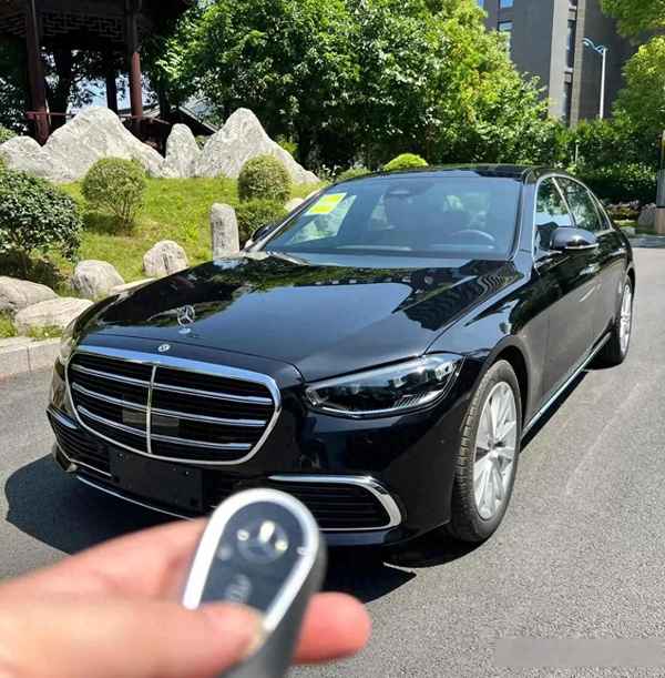奔馳s400屬于什么檔次,s400跟邁巴赫什么區別