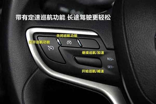 自動擋學車腳的正確踩法圖片-自動檔練車時腳踩剎車的正確視頻