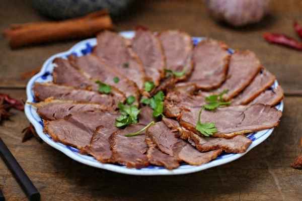 醬牛肉的做法最正宗的做法高壓鍋、醬牛肉三放三不放