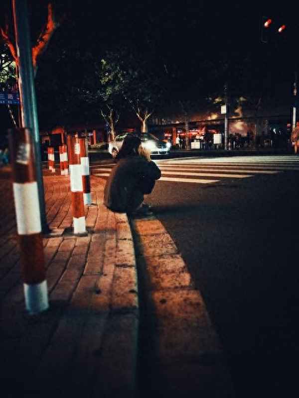 形容一棵大樹的句子,形容大樹的短句