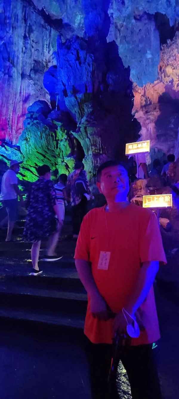 銀子巖獨柱擎天介紹,銀子巖值得看嗎