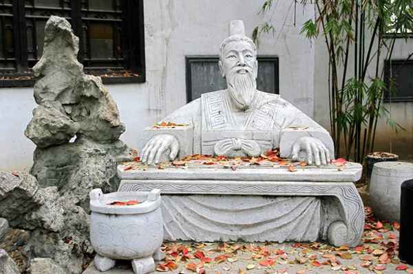 六年级上册伯牙鼓琴原文-六年级上册伯牙鼓琴原文和翻译