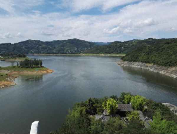瀛湖風(fēng)景區(qū)有什么好玩的-瀛湖旅游
