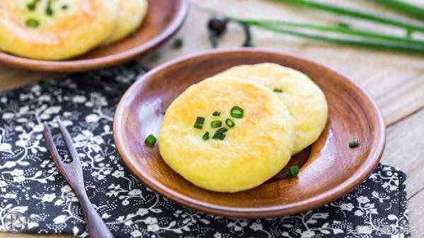 韓國土豆餅的家常做法,韓國土豆餅圖片