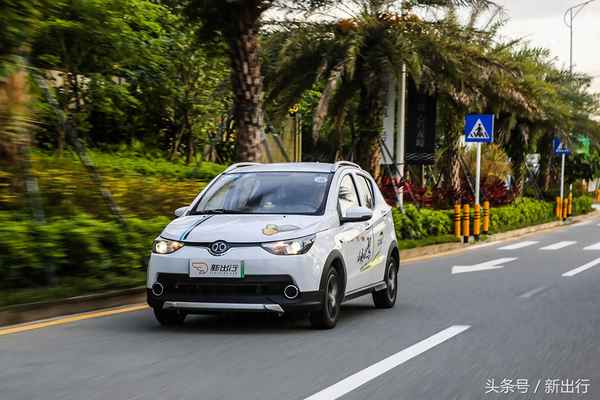 北汽180價(jià)格及圖片-北汽2018新款suv