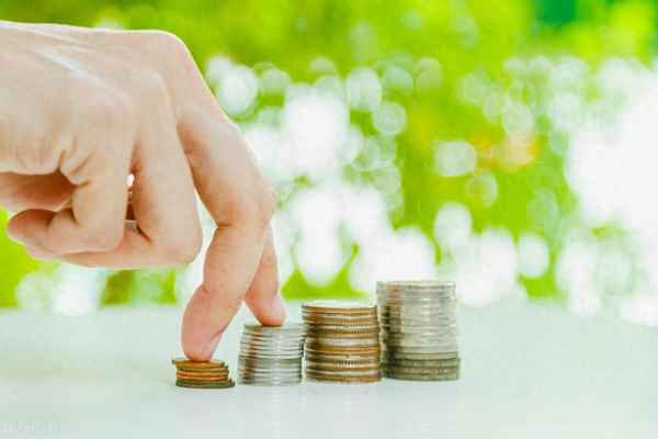 小牛聊财经(小牛新财富综合服务平台)