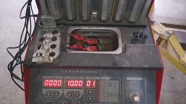 清洗4個噴油嘴要多少錢(清洗一次噴油嘴大約多少錢)