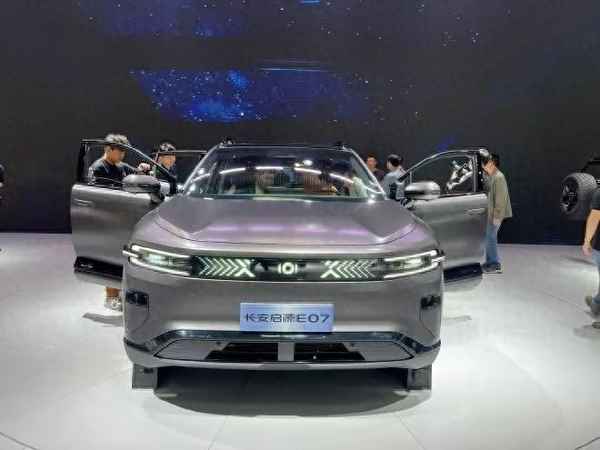 變形汽車,咖寶車神變形汽車