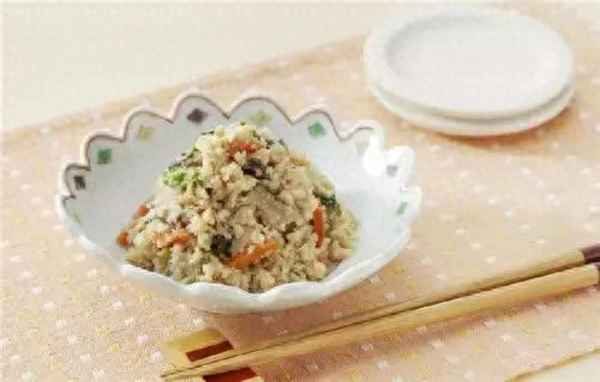 豆渣最好吃的十種吃法;打豆?jié){剩的豆渣的做法大全
