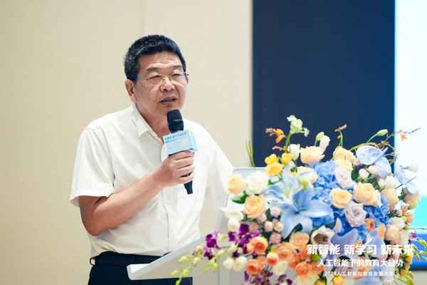 工業社會教育的突出特征、現代教育的五個特征