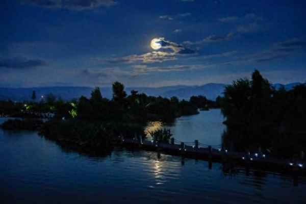 以醉后不知开头的诗—以醉开头的诗句有哪些