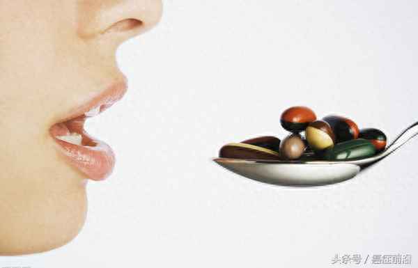 阿奇霉素用开水冲喝了怎么办(阿奇霉素用开水冲服)