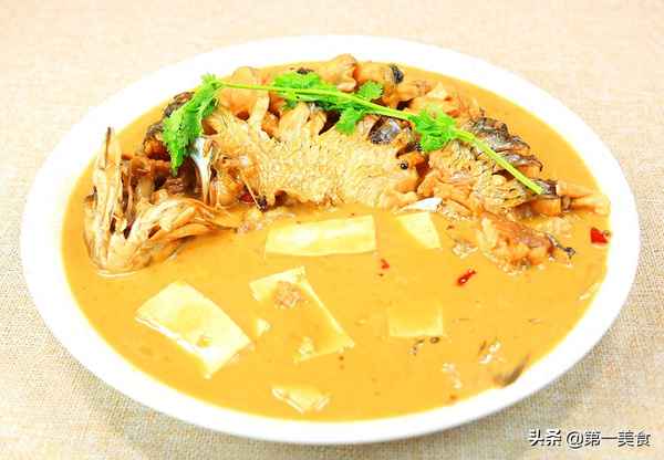 豆腐燉魚(yú)的家常做法、豆腐燉魚(yú)的家常做法簡(jiǎn)單