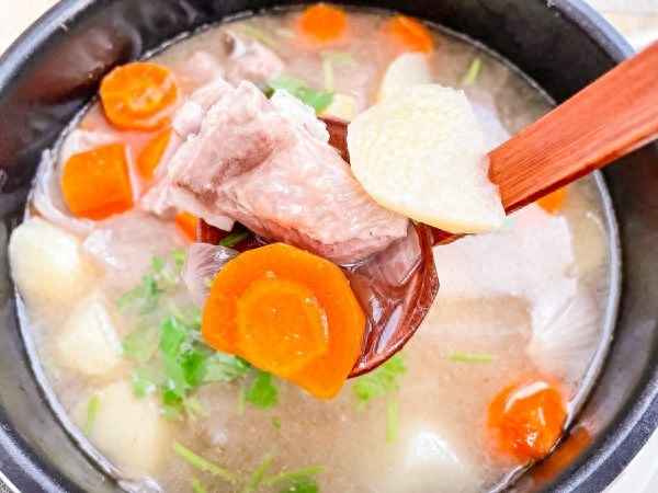 清燉排骨放什么調料;清燉排骨放什么調料視頻