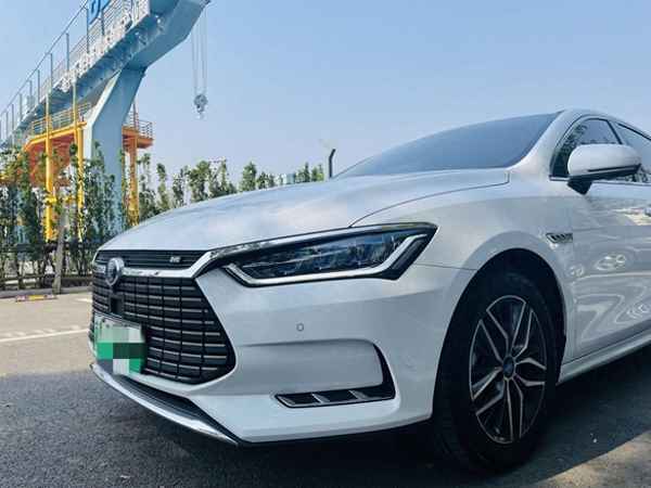 比亞迪秦2015款油電混合二手車;比亞迪秦2015款油電混合二手車能買嗎